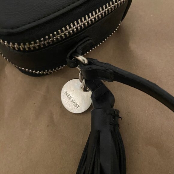 Nine West Small Purse - Picture 6 of 8